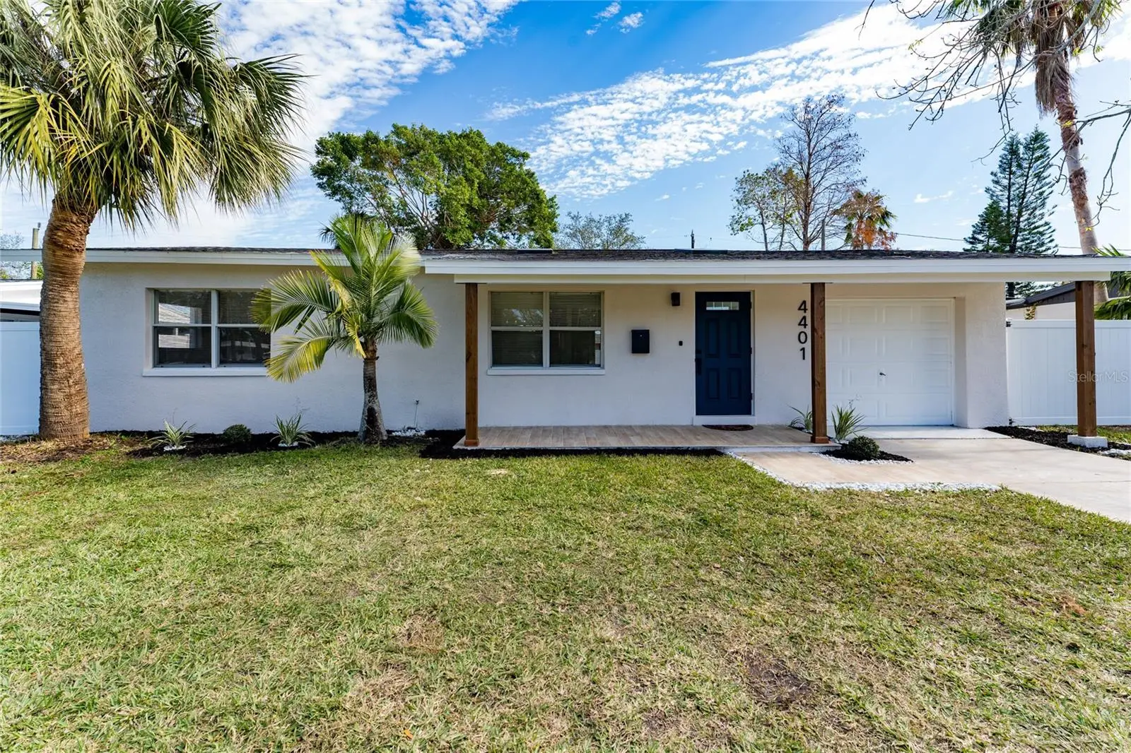 4401 Shore Acres Boulevard, FL
