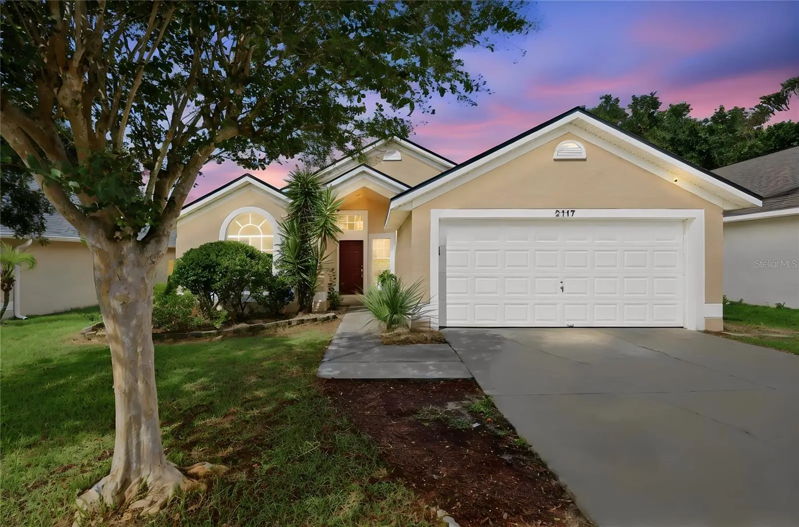 2117 Fish Eagle Street, FL
