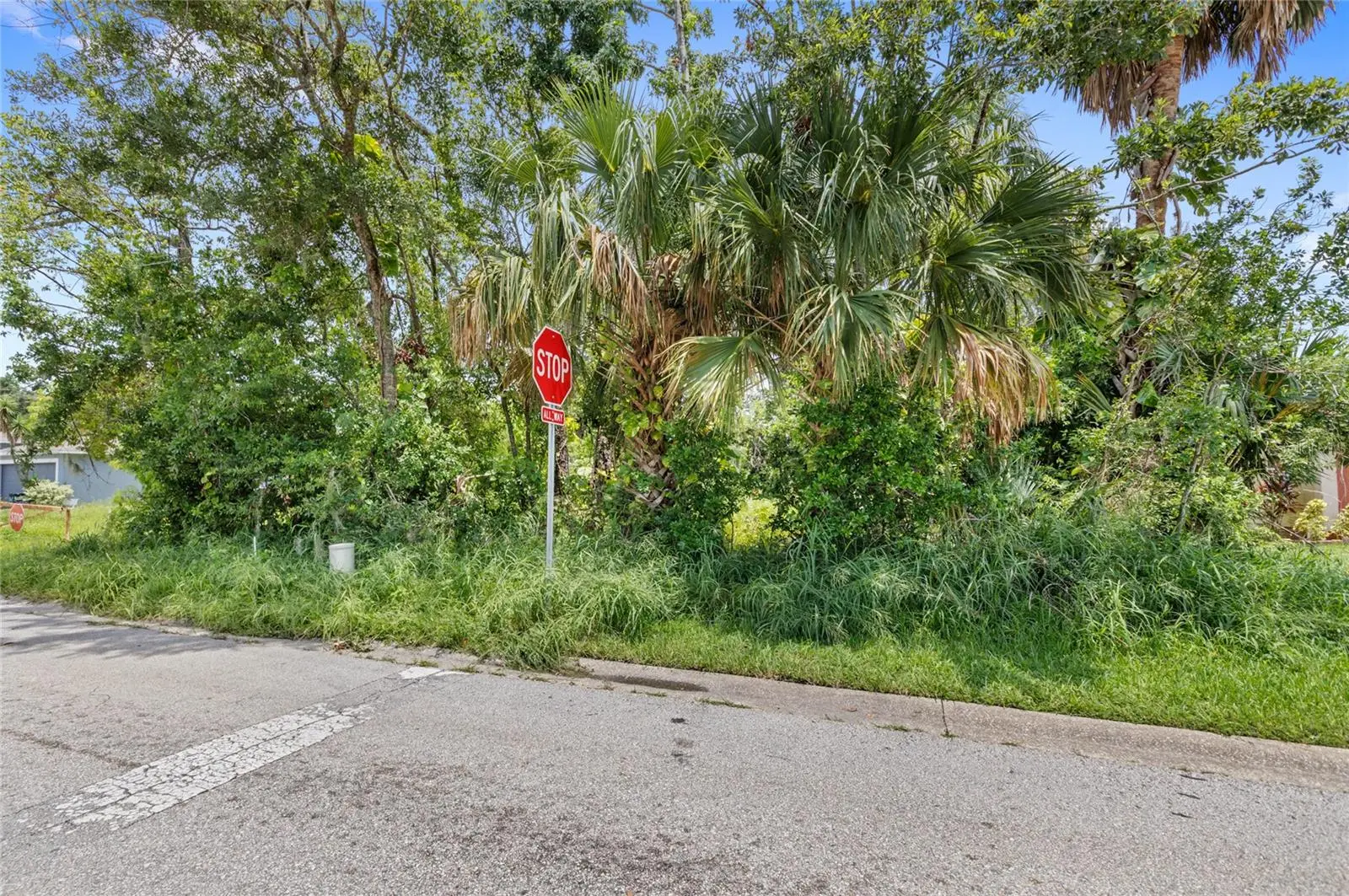 101 Hartwell Avenue, FL
