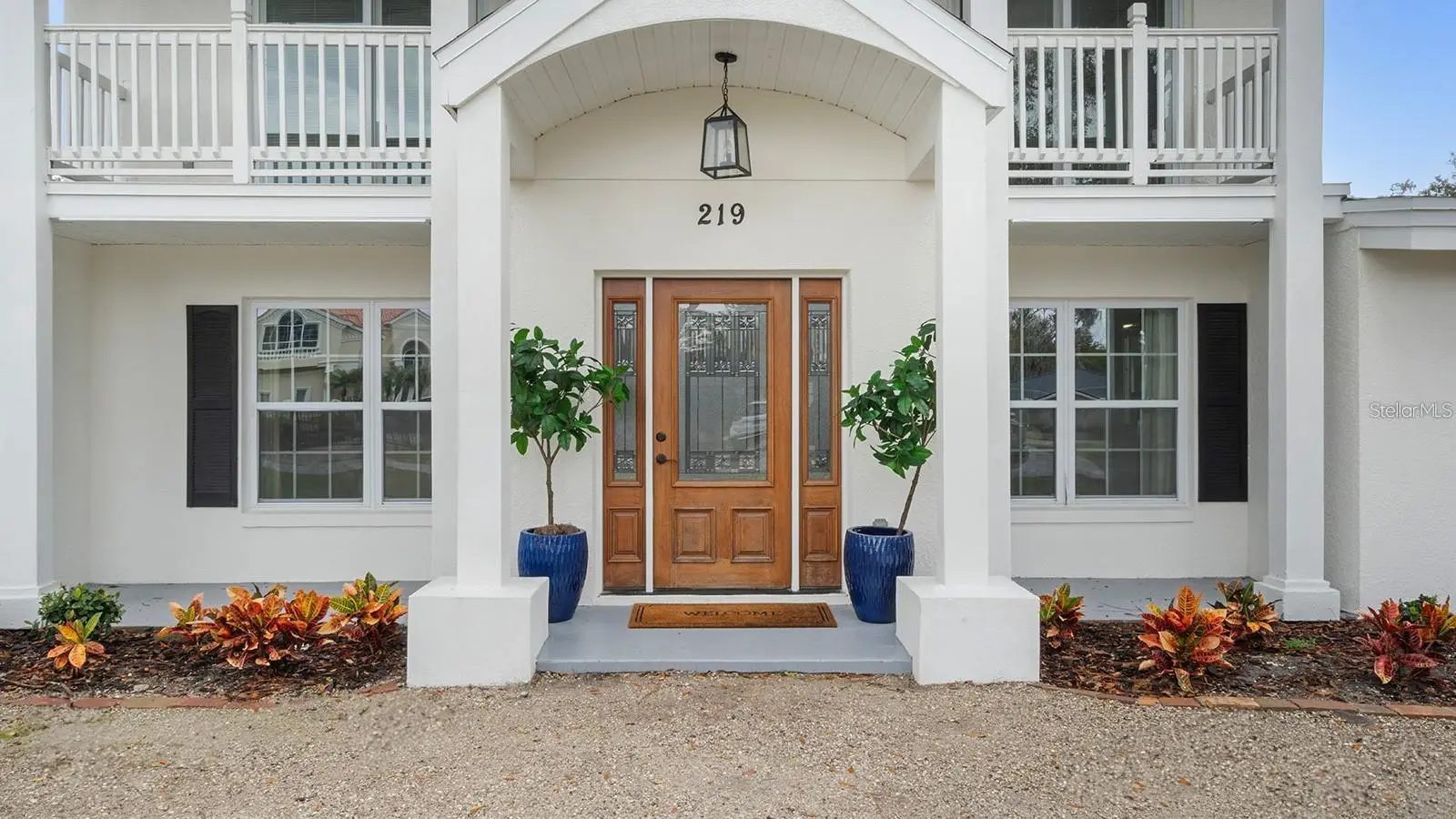 219 Nob Hill Circle, FL