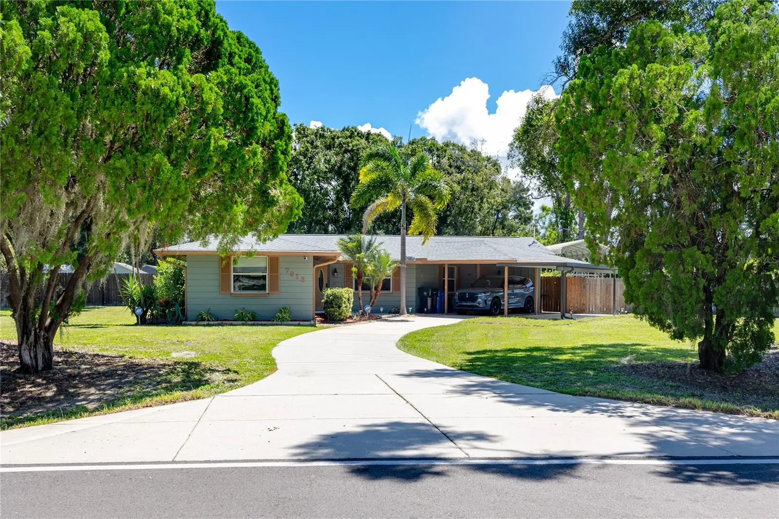 7913 Beasley Road, FL