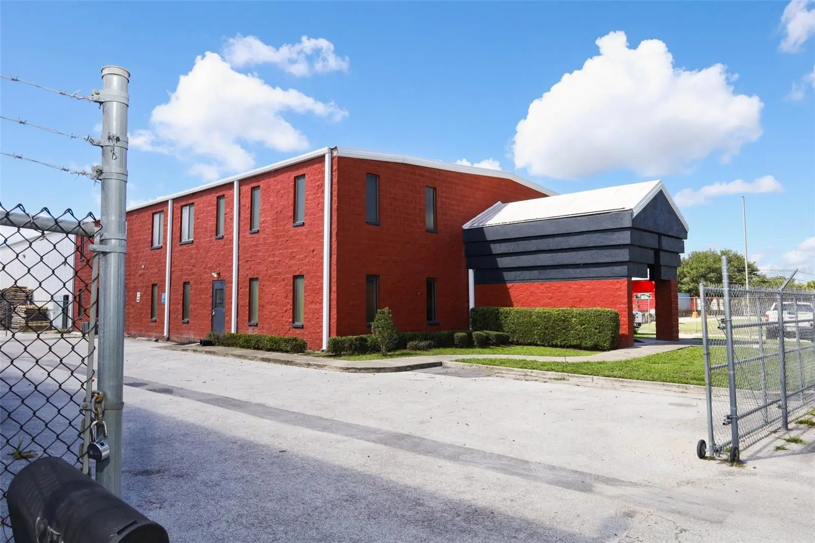 2895 Mercy Drive, FL