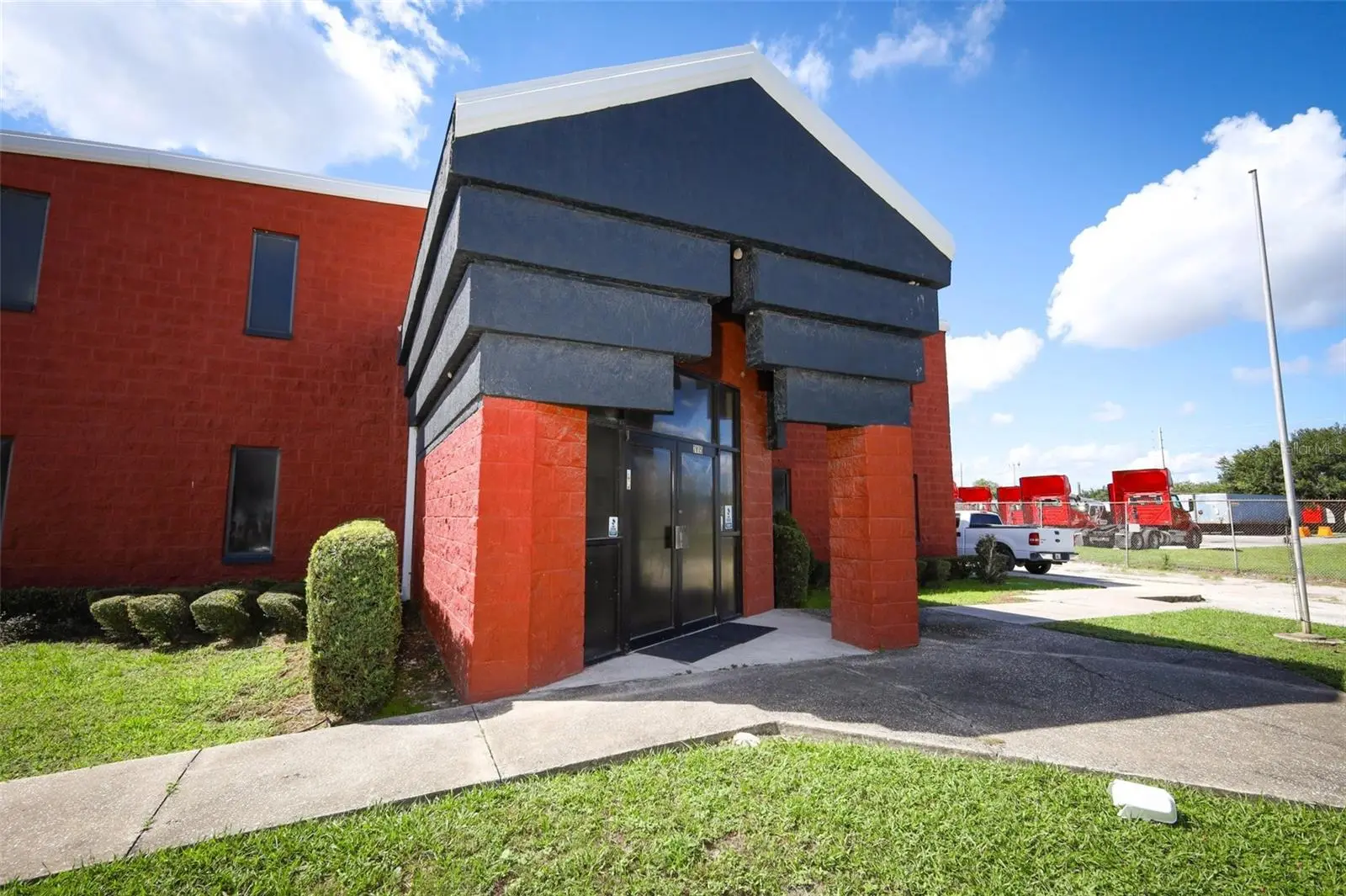 2895 Mercy Drive, FL