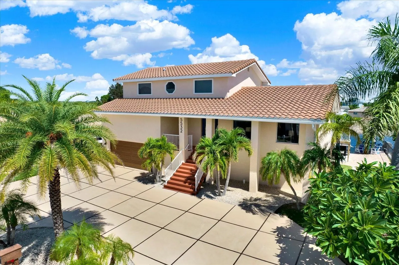 5532 Pilots Place, FL