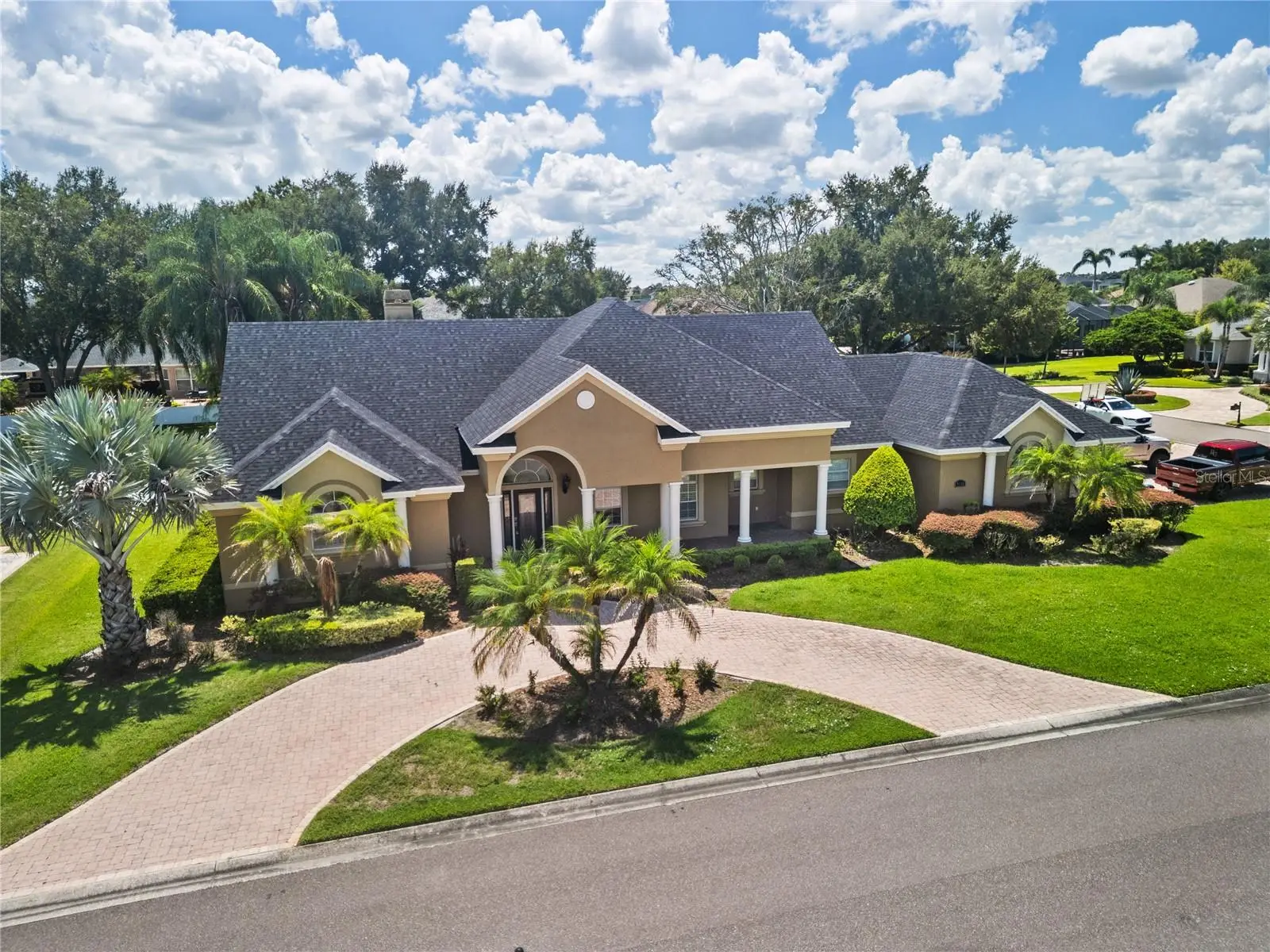 9513 Waterford Oaks Boulevard, FL
