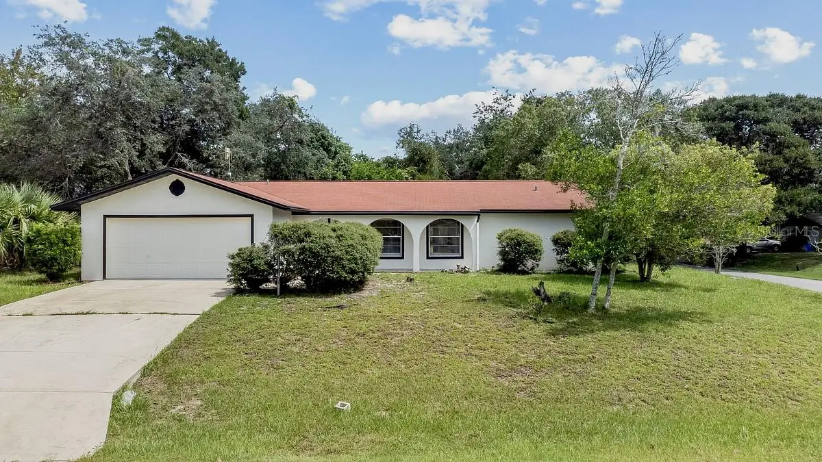 2 Blaine Tree Place, FL