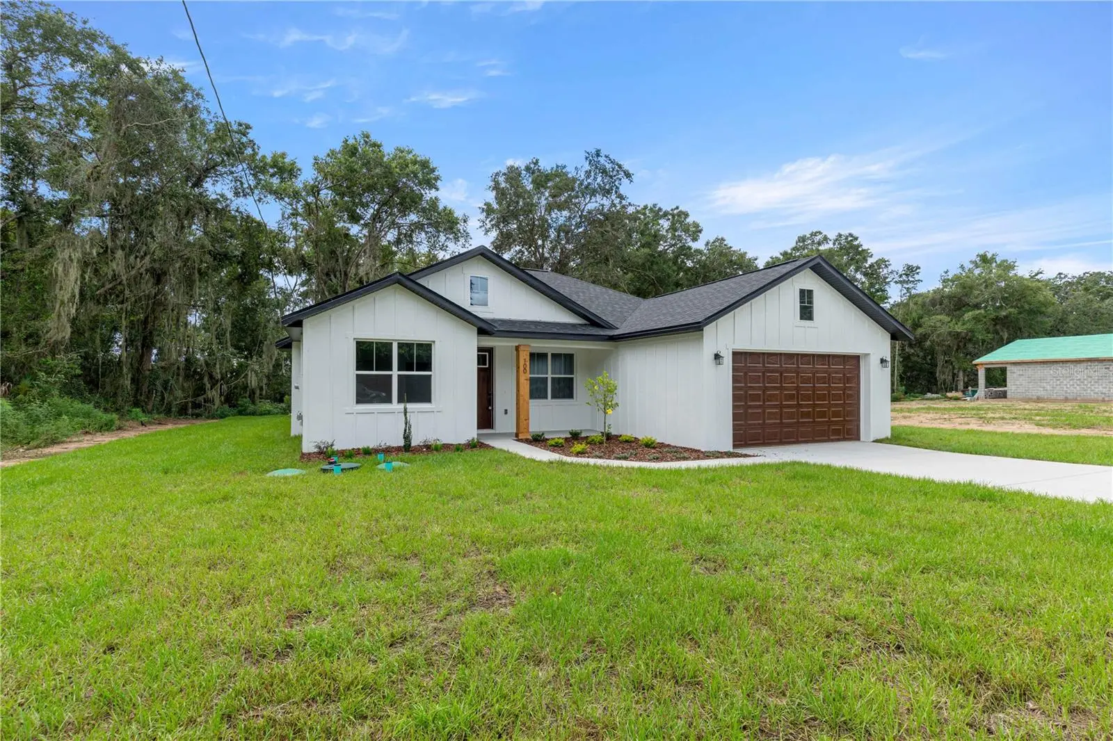 100 Willow Rd, FL