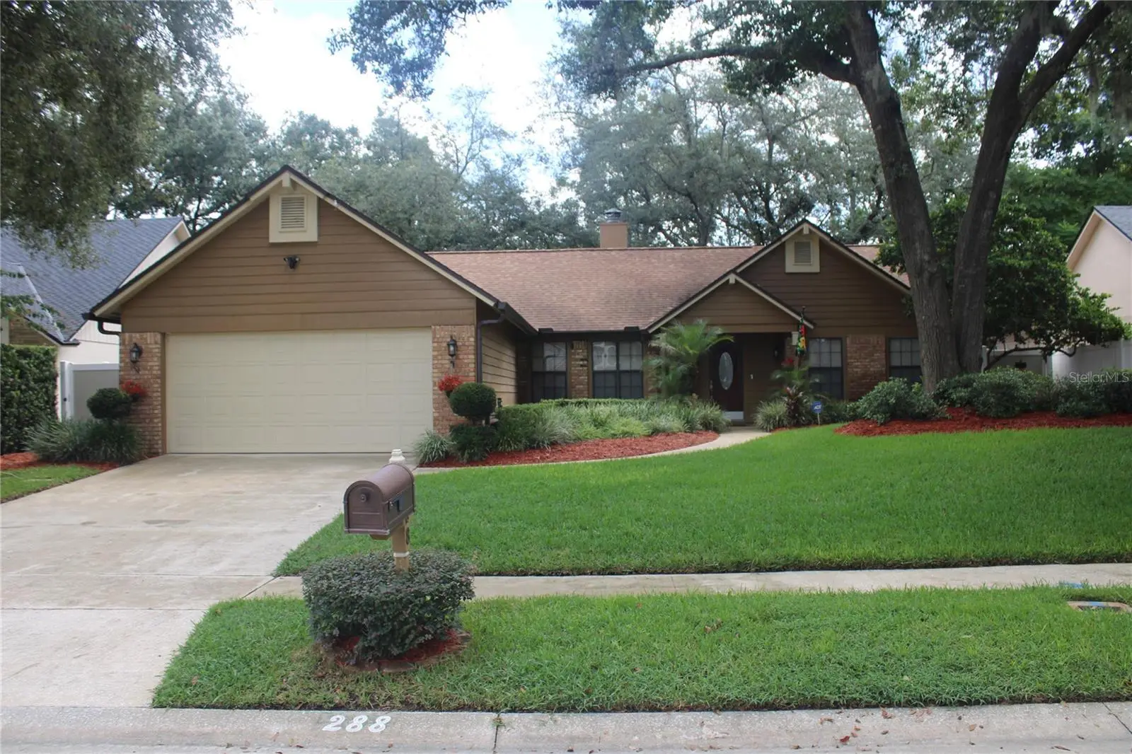 288 Ringwood Drive, FL