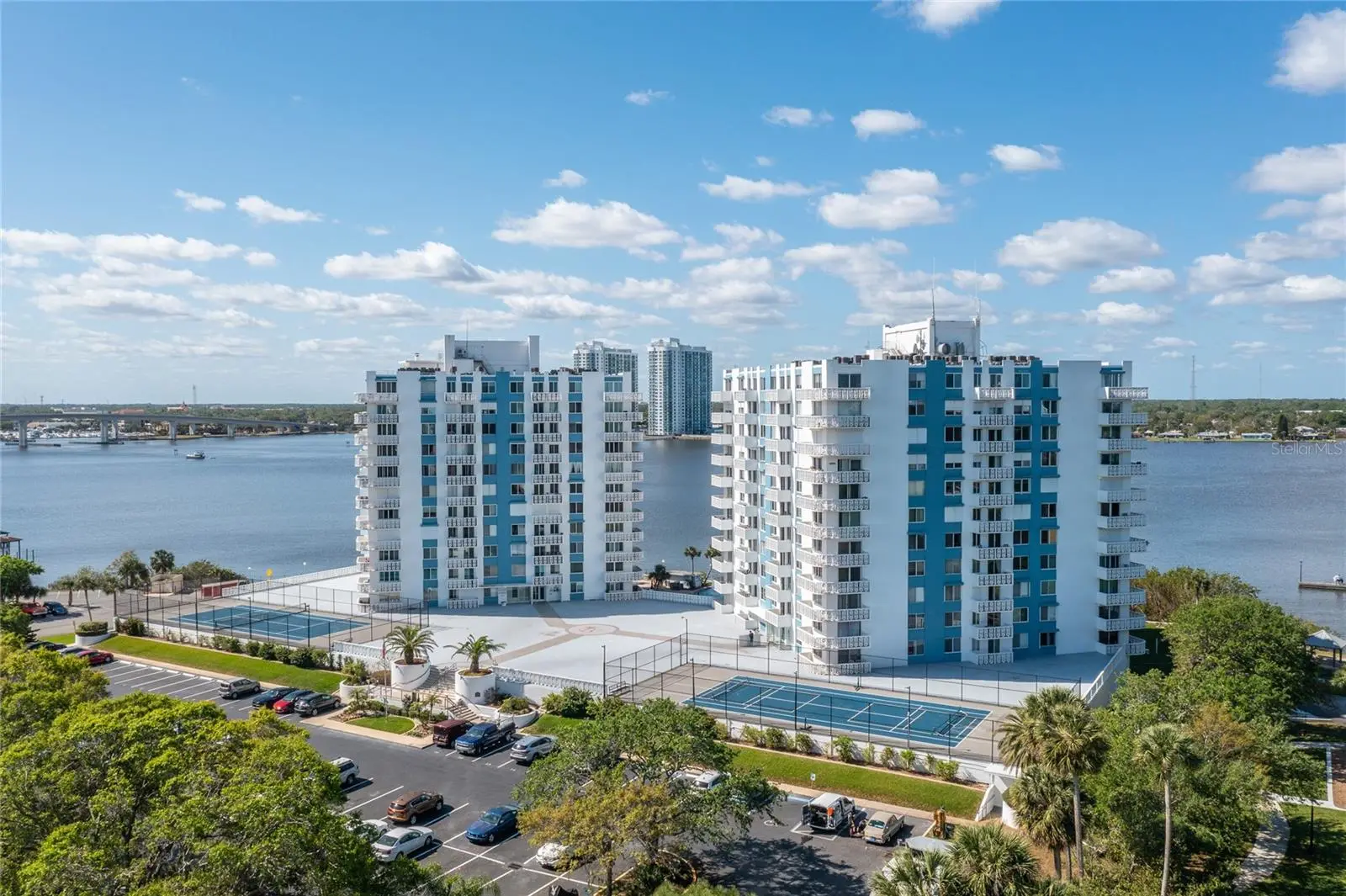935 Halifax Avenue, FL