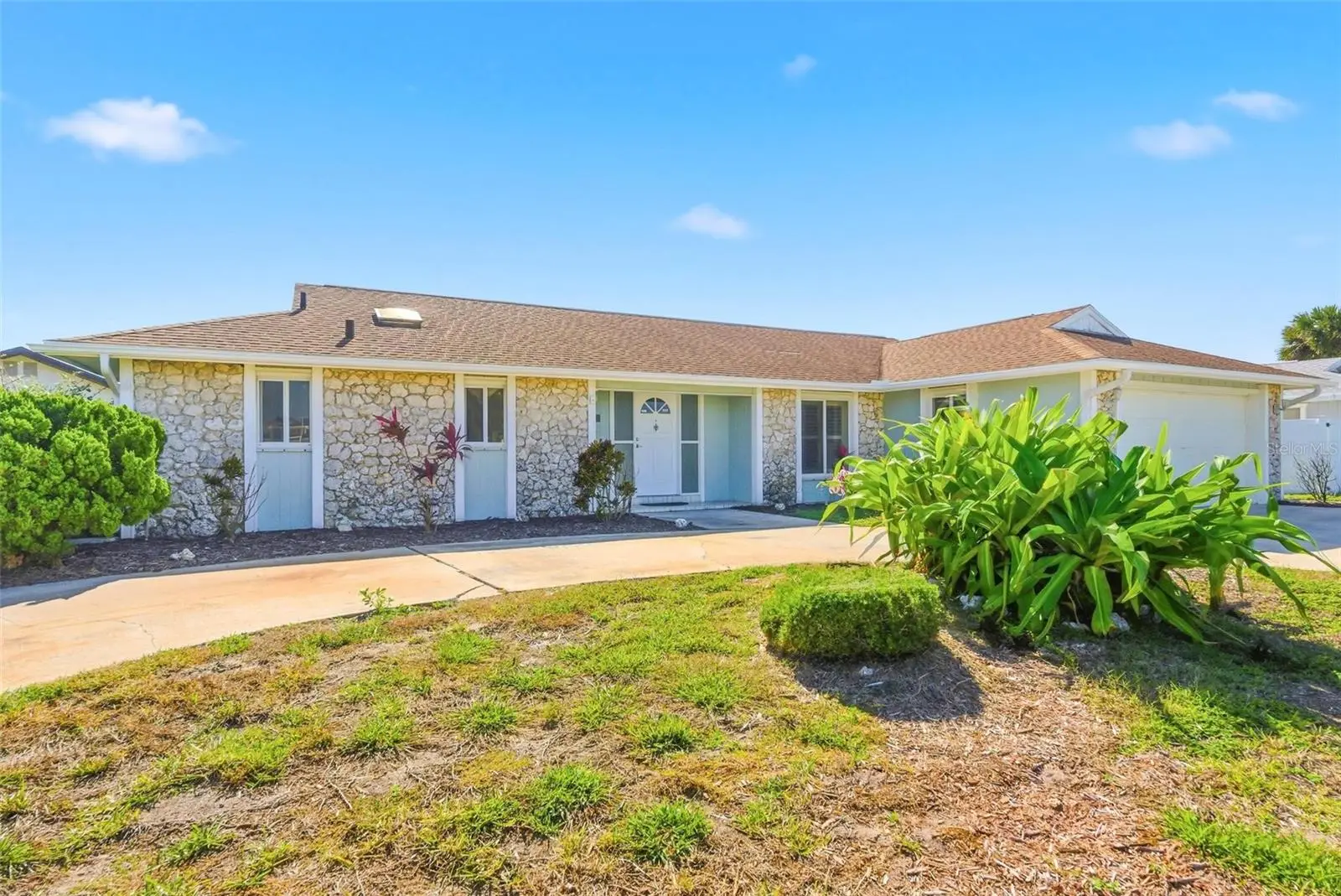 33 Sea Harbor, FL
