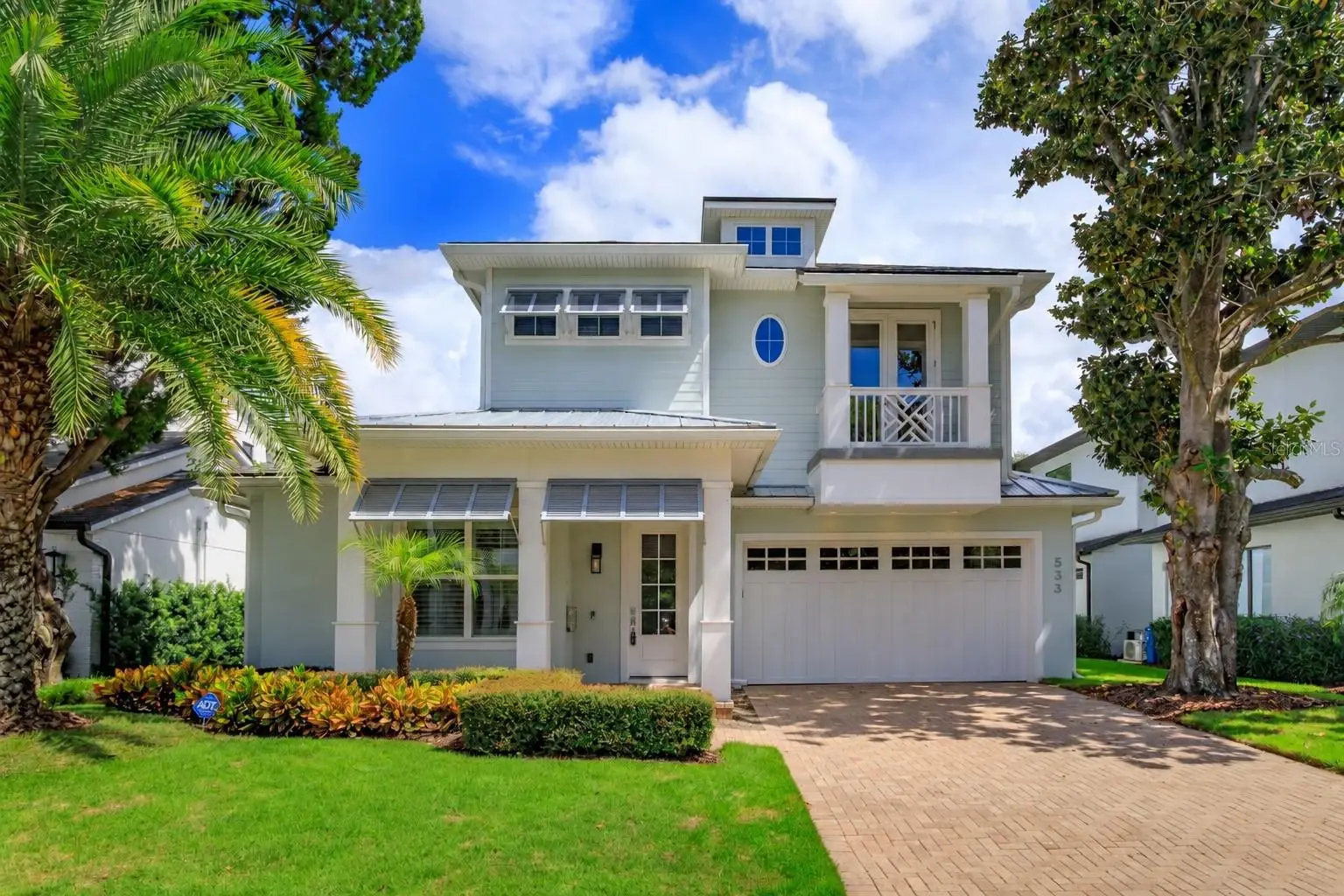533 Country Club Drive, FL