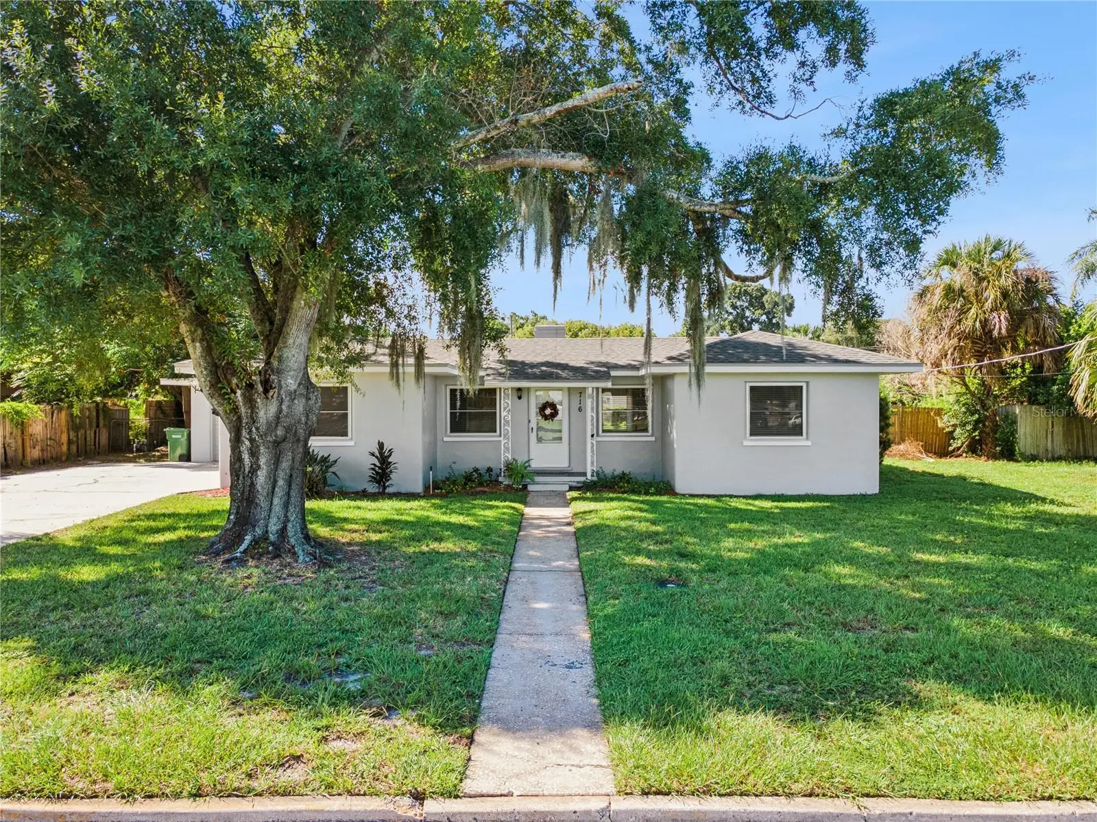 716 Avenue I, FL