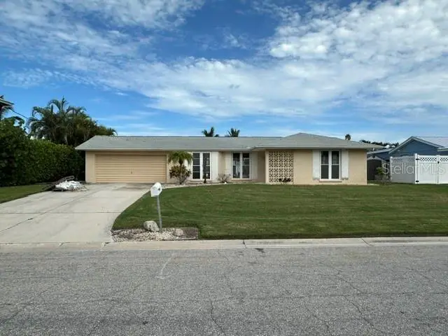 524 68th Street, FL