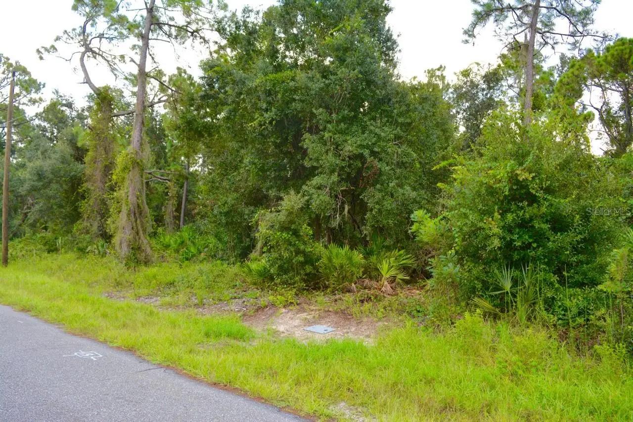 20209 Winkler Avenue, FL