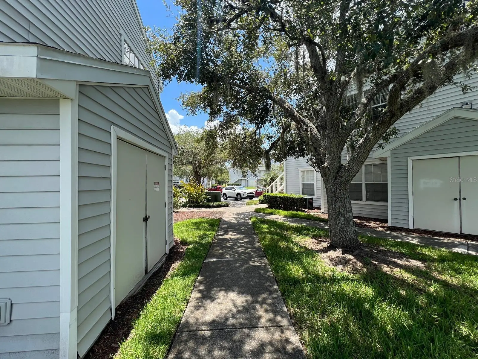 1213 Bermuda Lakes Lane, FL