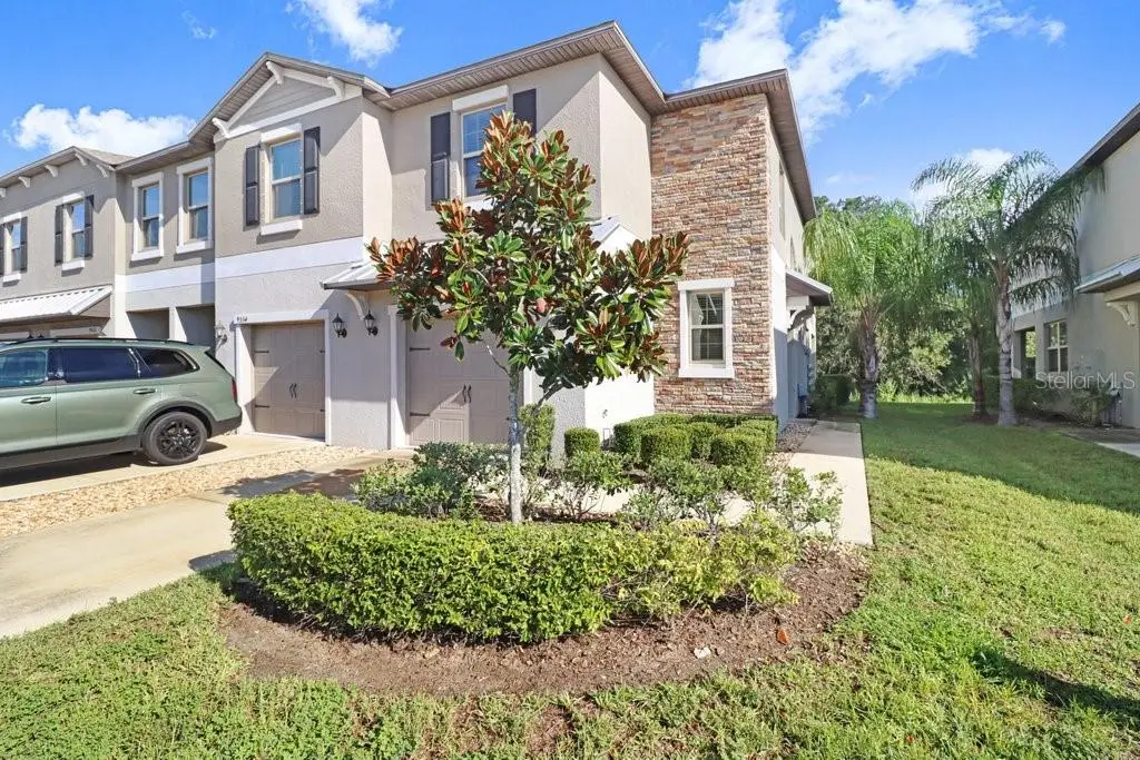 9536 Pembrooke Pines Drive, FL