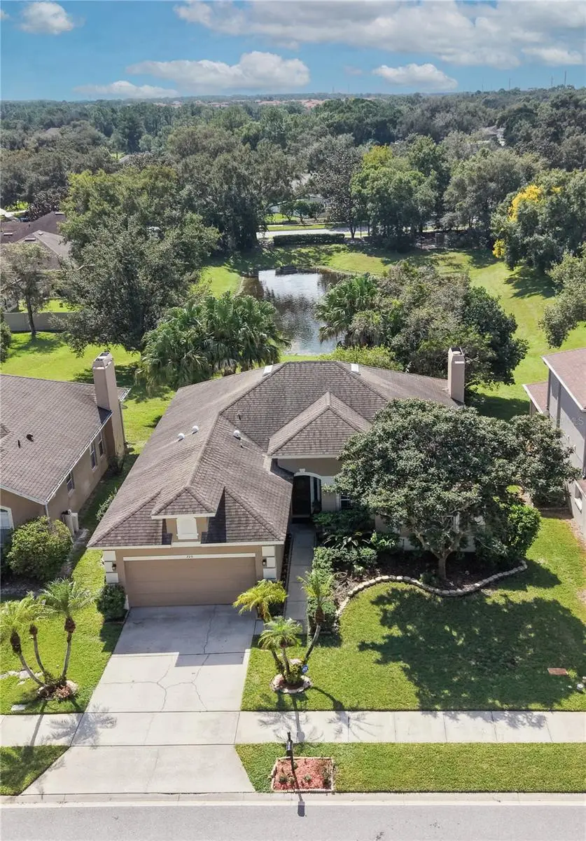 725 Tigris Lane, FL