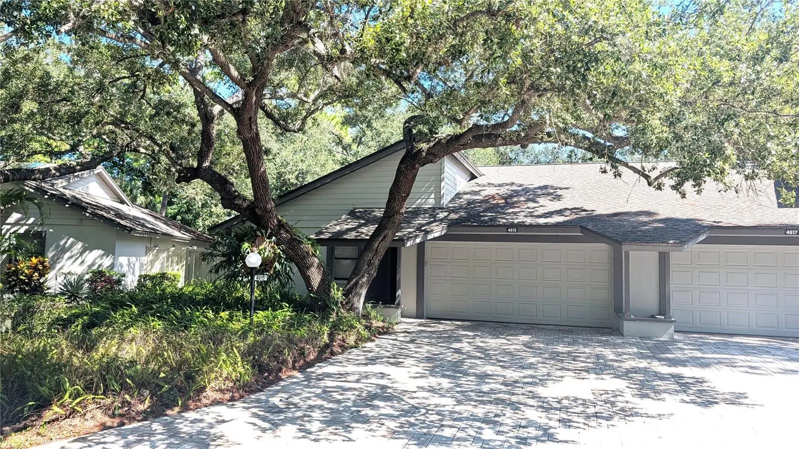4615 Oak Forest Drive, FL