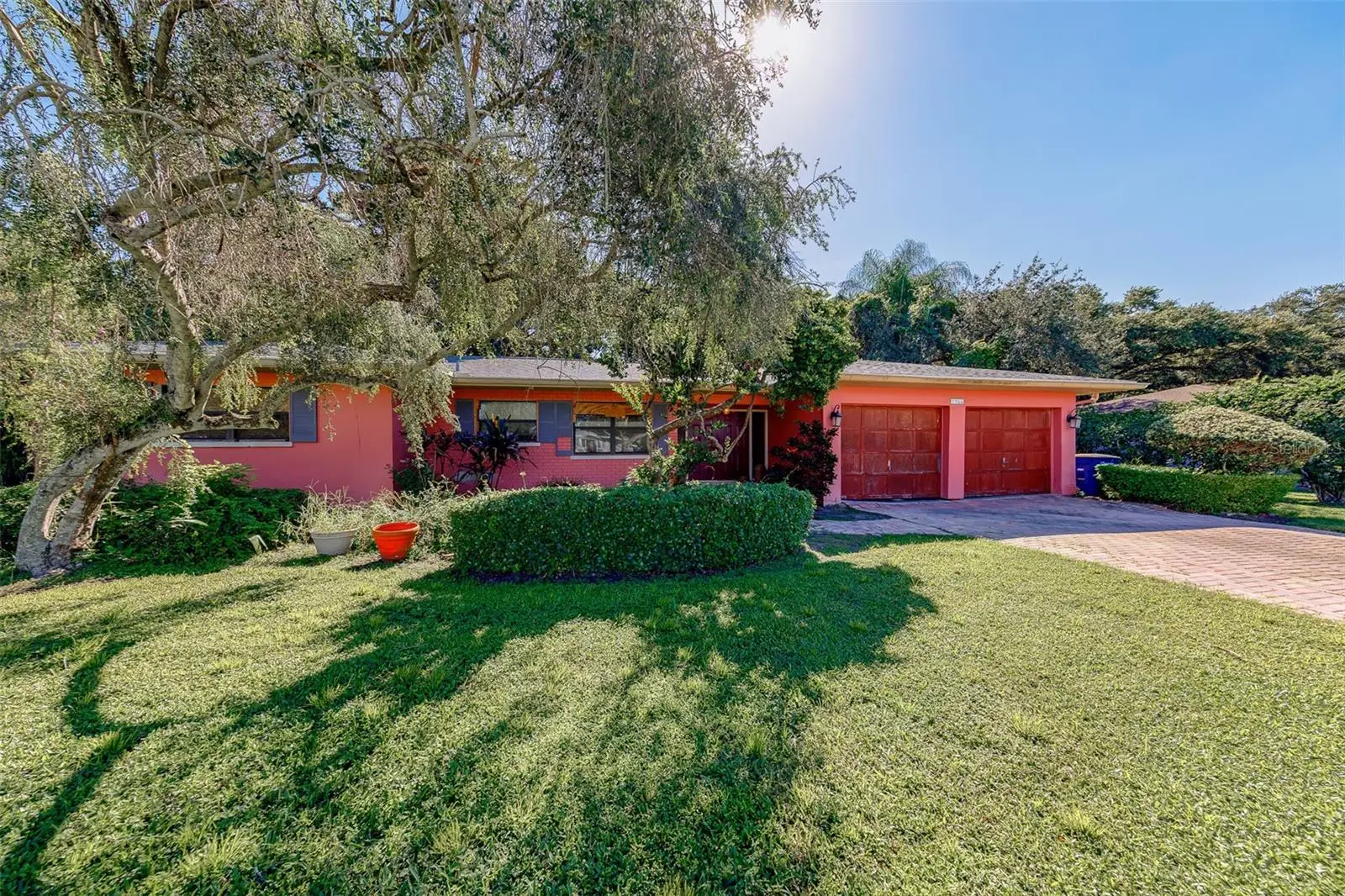 1105 Woodcrest Avenue, FL