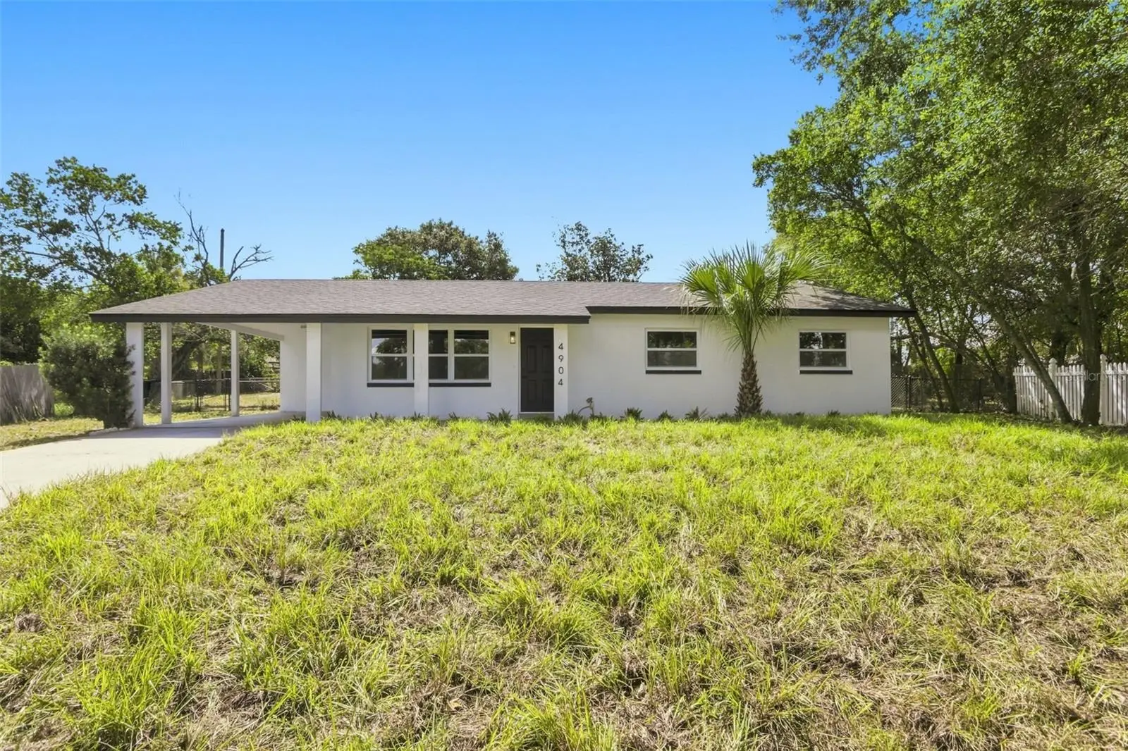 4904 Danny Boy Circle, FL