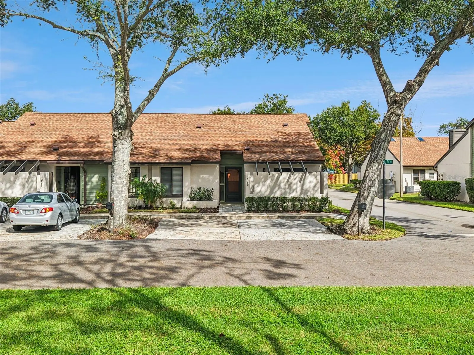 2352 Sun Valley Circle, FL