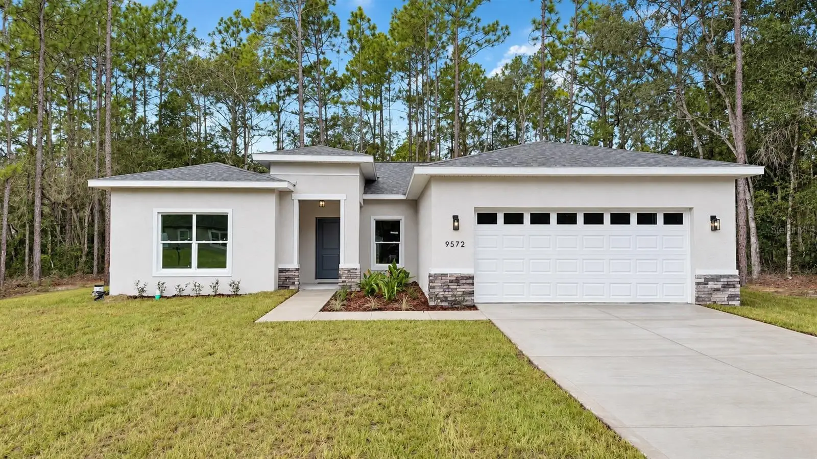 9572 Sandree Drive, FL