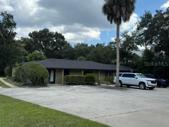 182 Central Avenue, FL