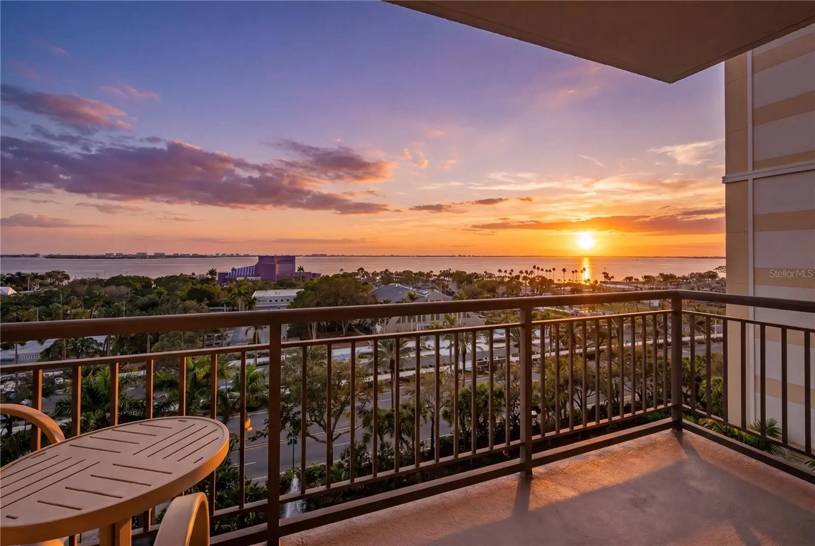 800 Tamiami Trail, FL