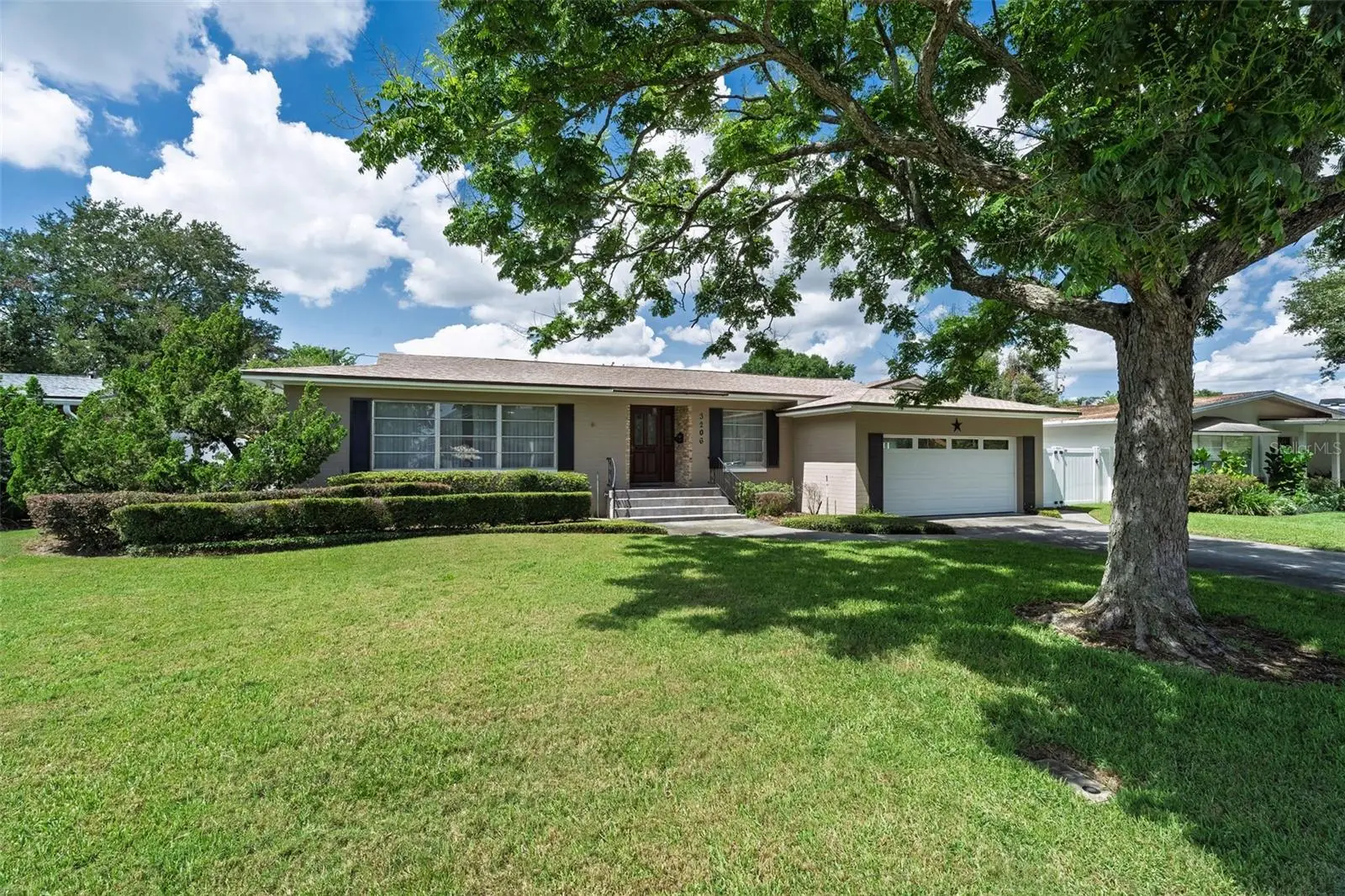3206 Ardsley Drive, FL