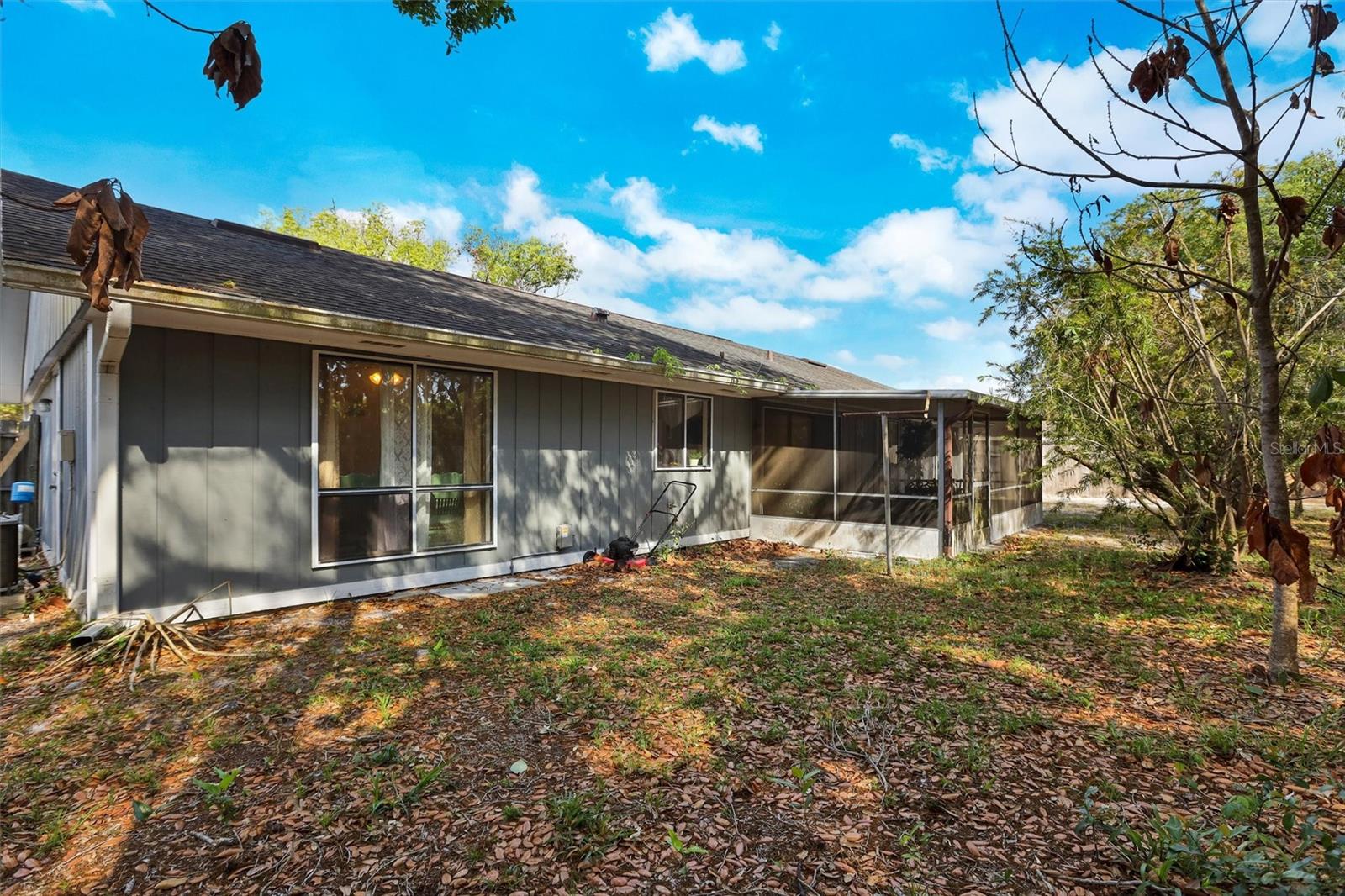 700 Sunbury Drive, FL