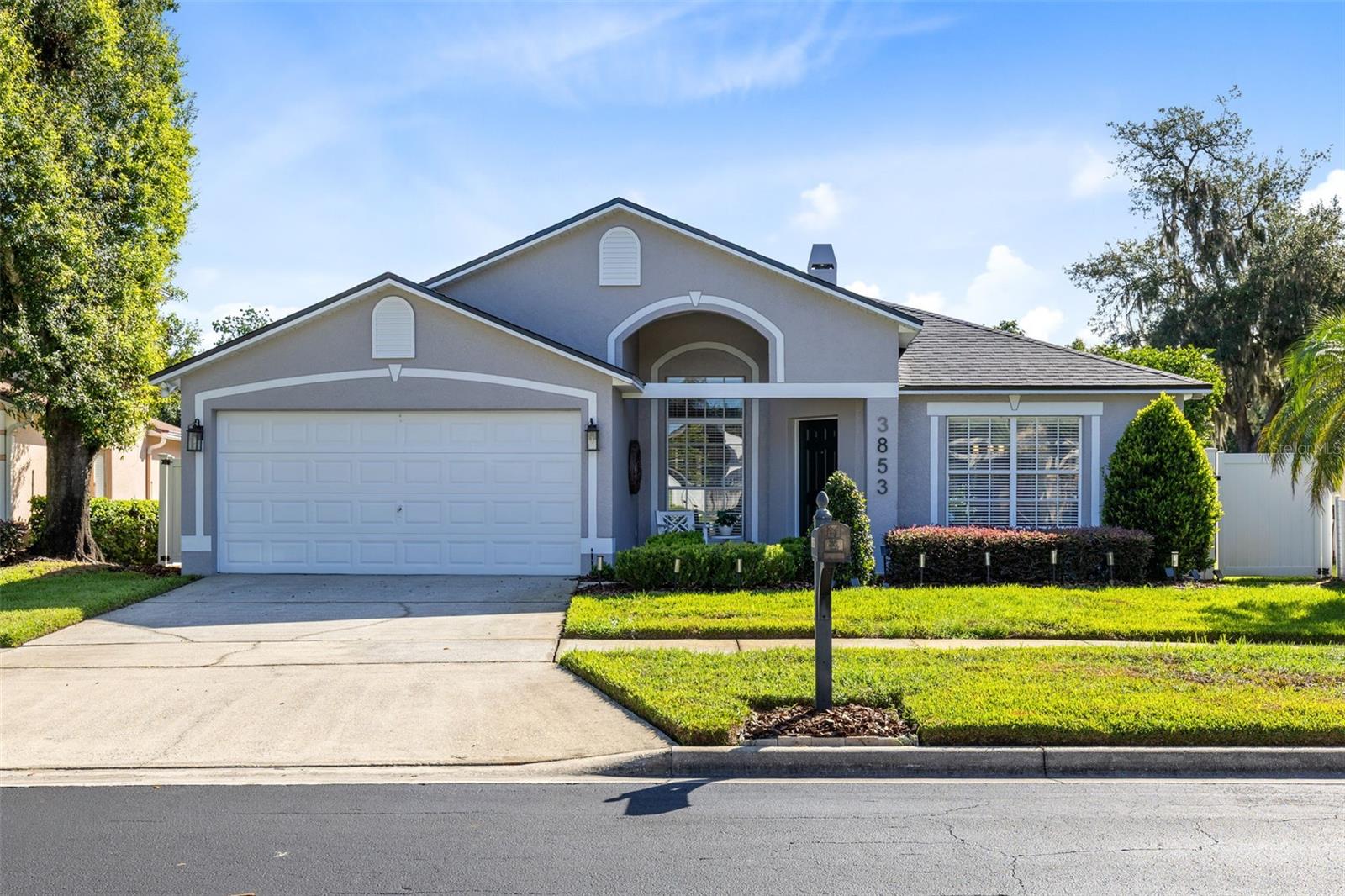 3853 Seminole Drive, FL