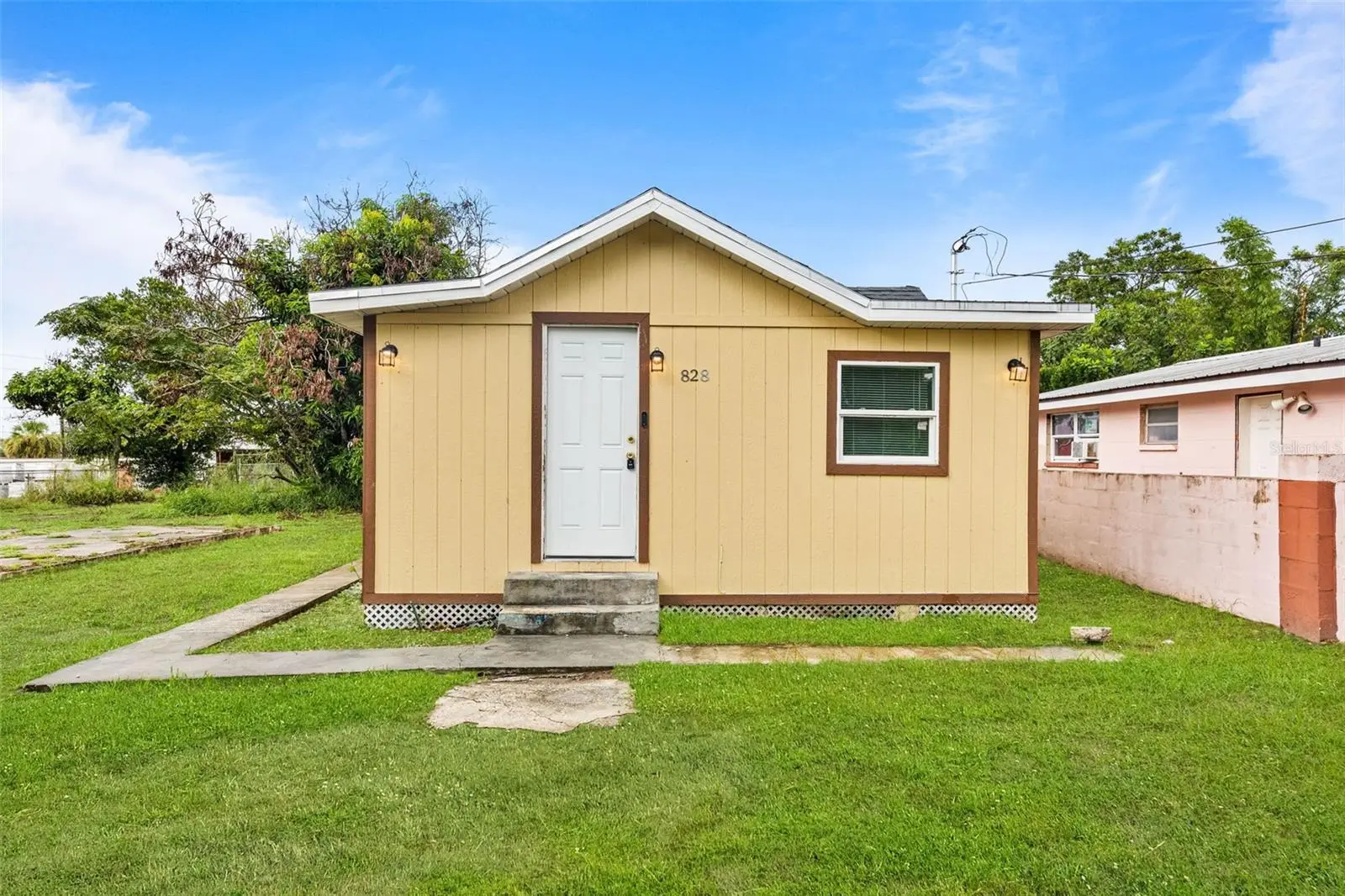 828 Booker Avenue, FL