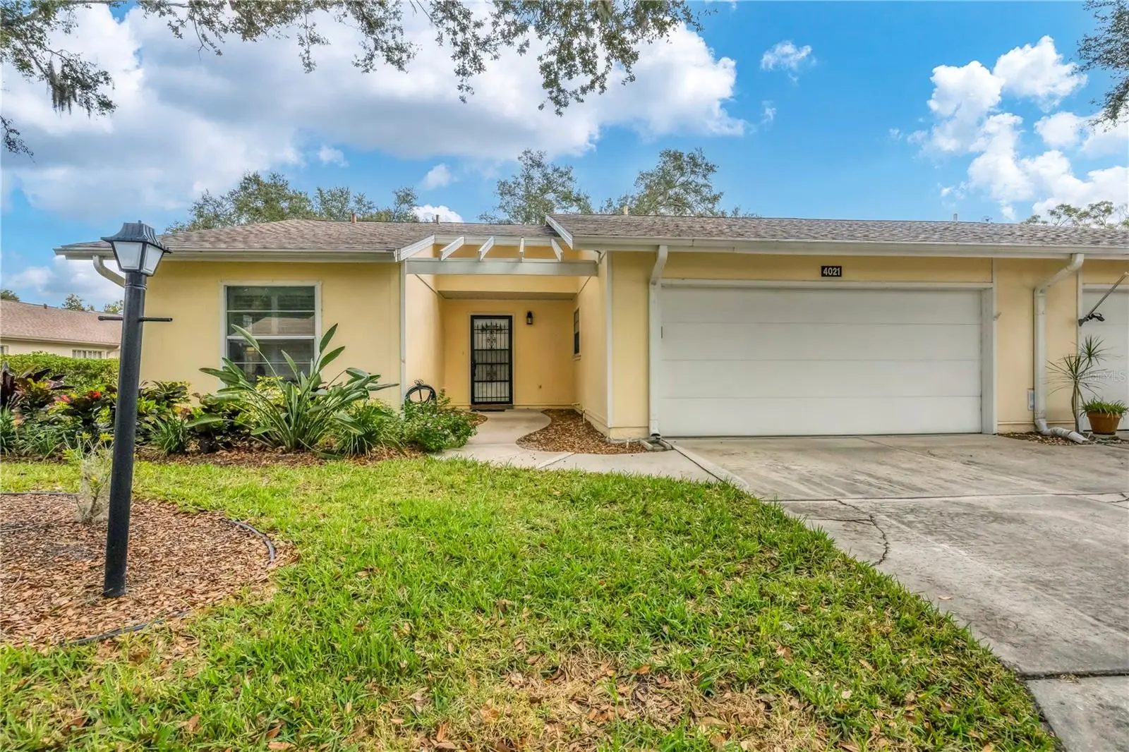 4021 Oakhurst Drive, FL