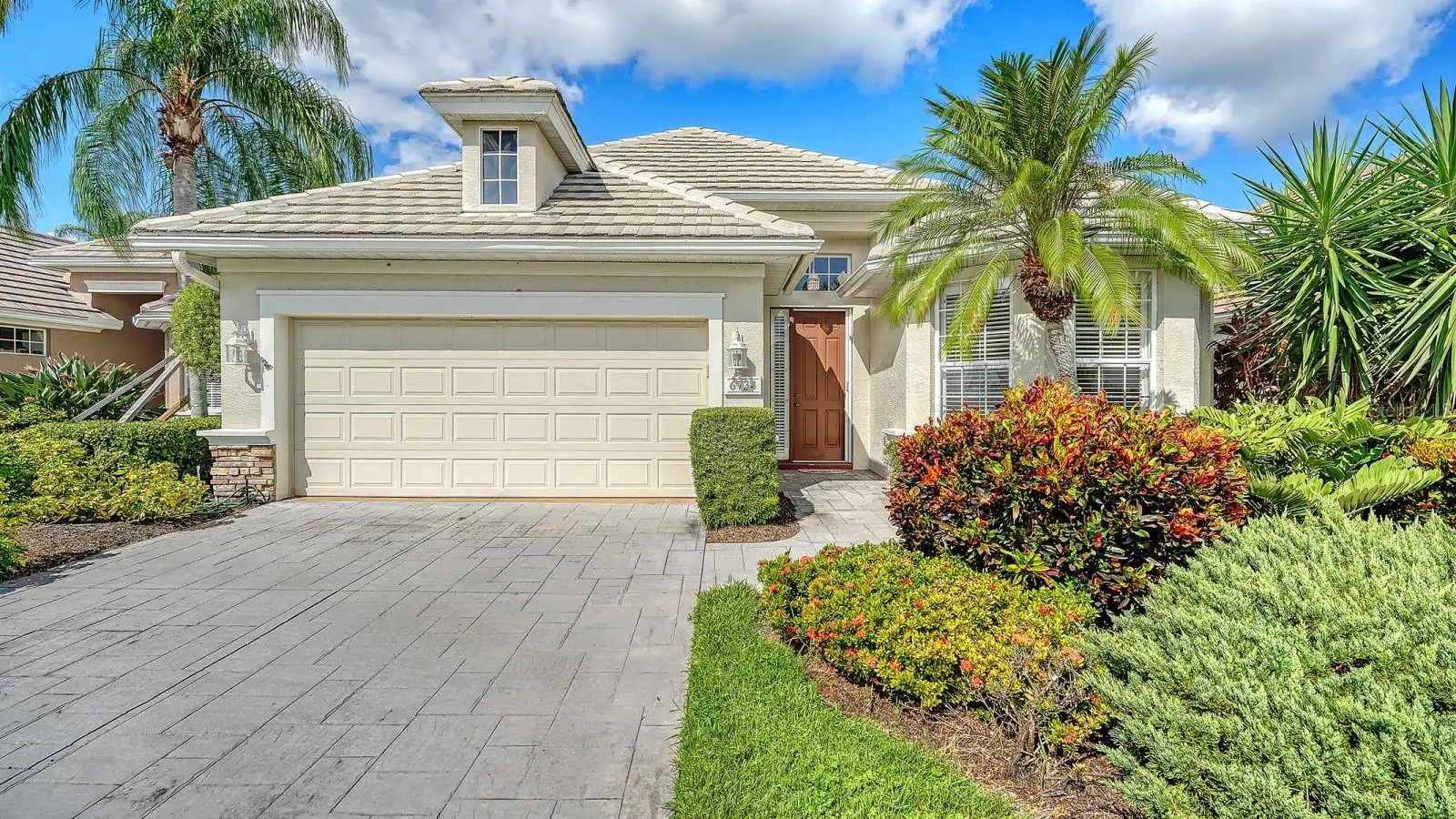 6734 Pebble Beach Way, FL