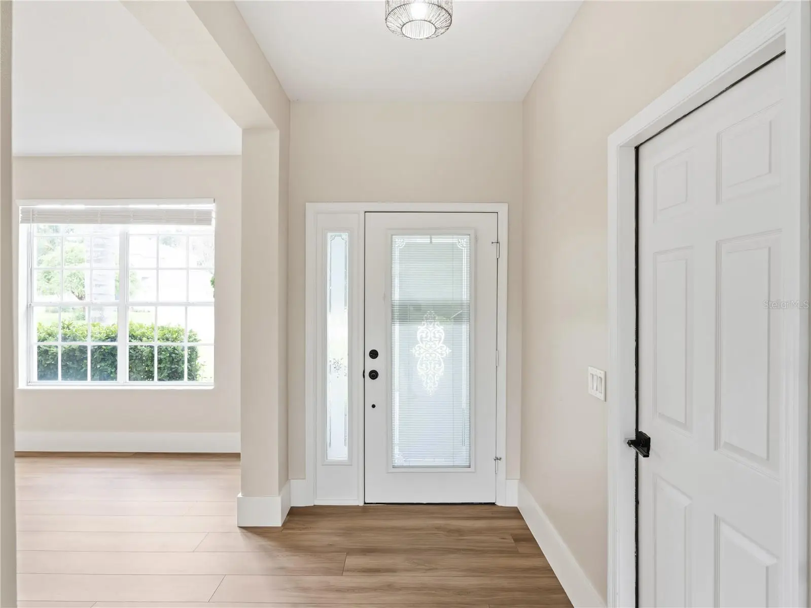 2242 Wintermere Pointe Drive, FL