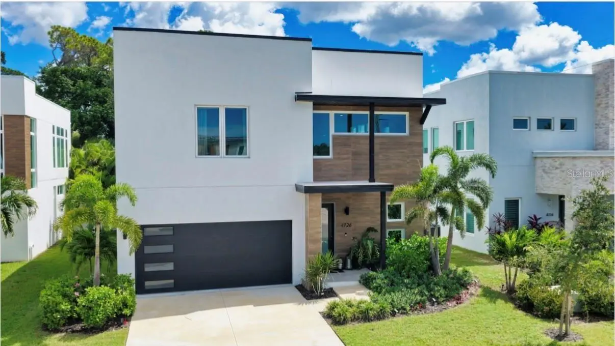 4726 Rivetta Court, FL