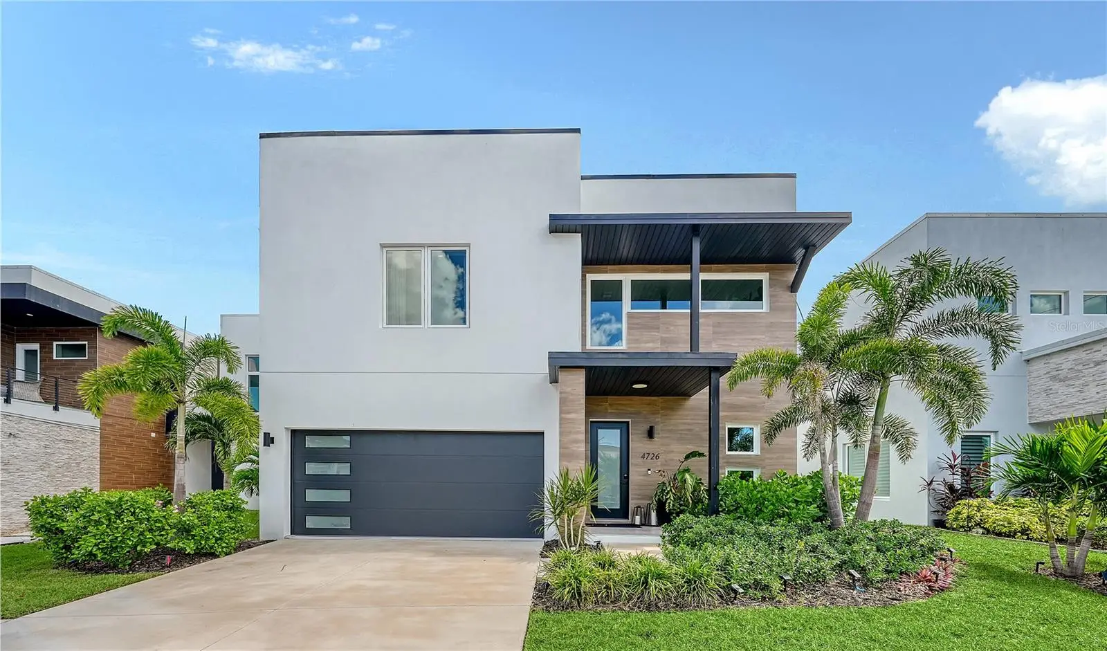 4726 Rivetta Court, FL