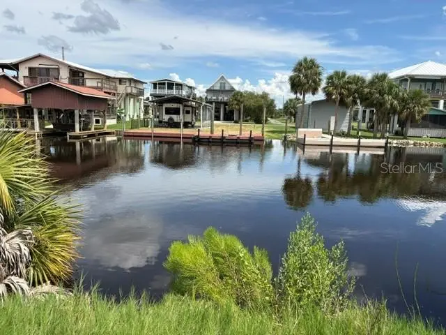 37 210th Streets, FL
