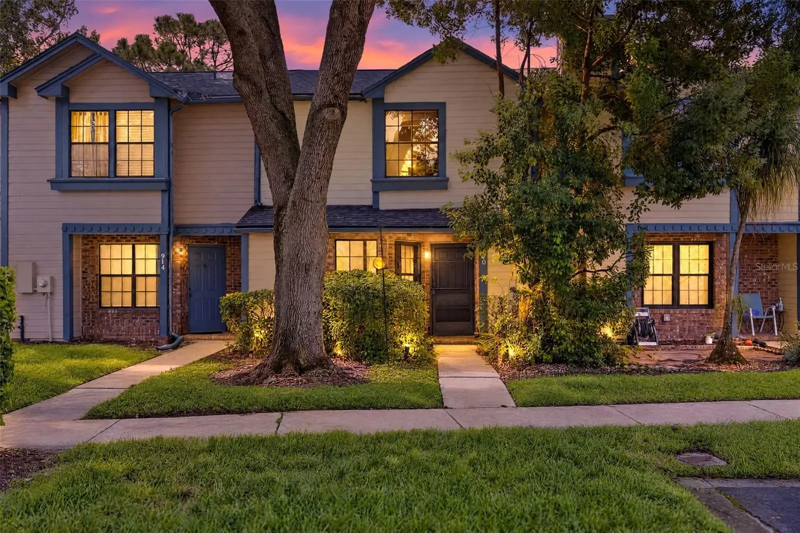 910 Commonwealth Court, FL