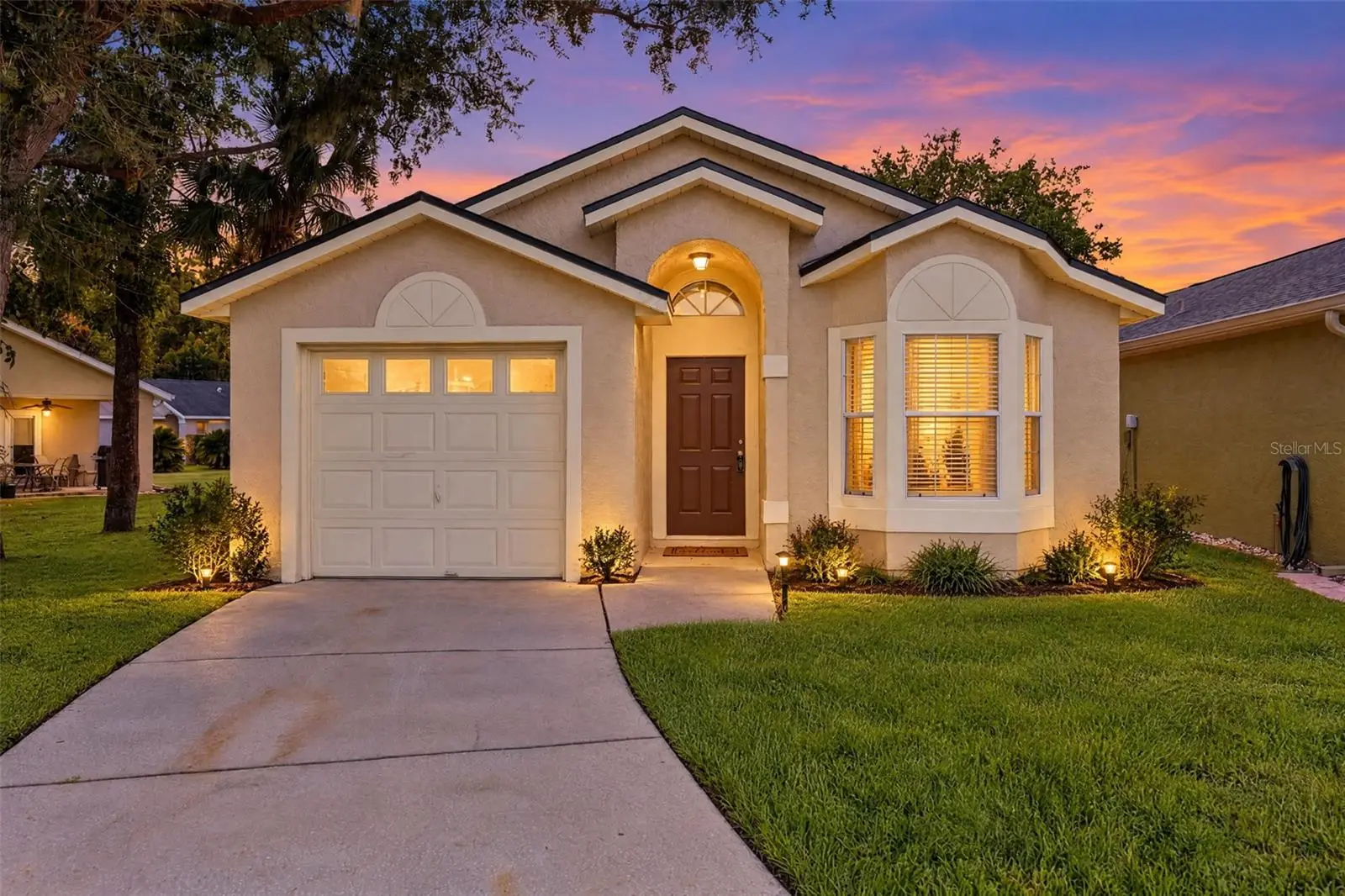 526 Seasons Court, FL