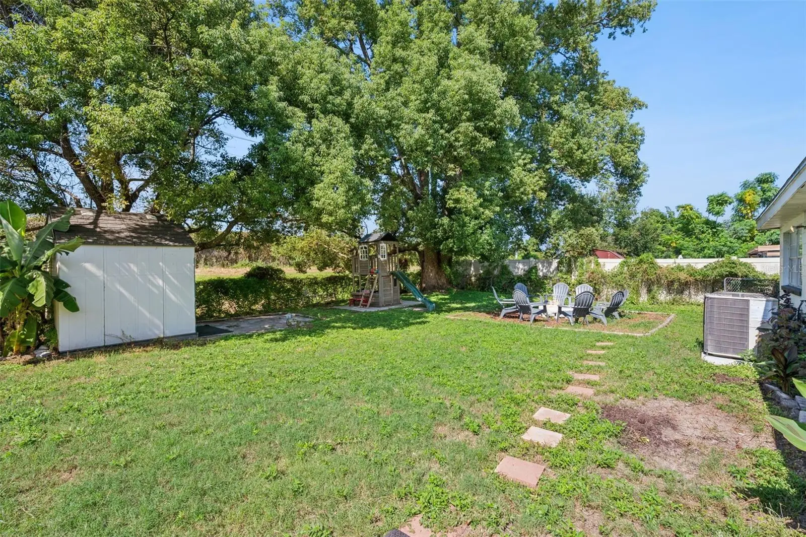 6316 Hillwood Drive, FL