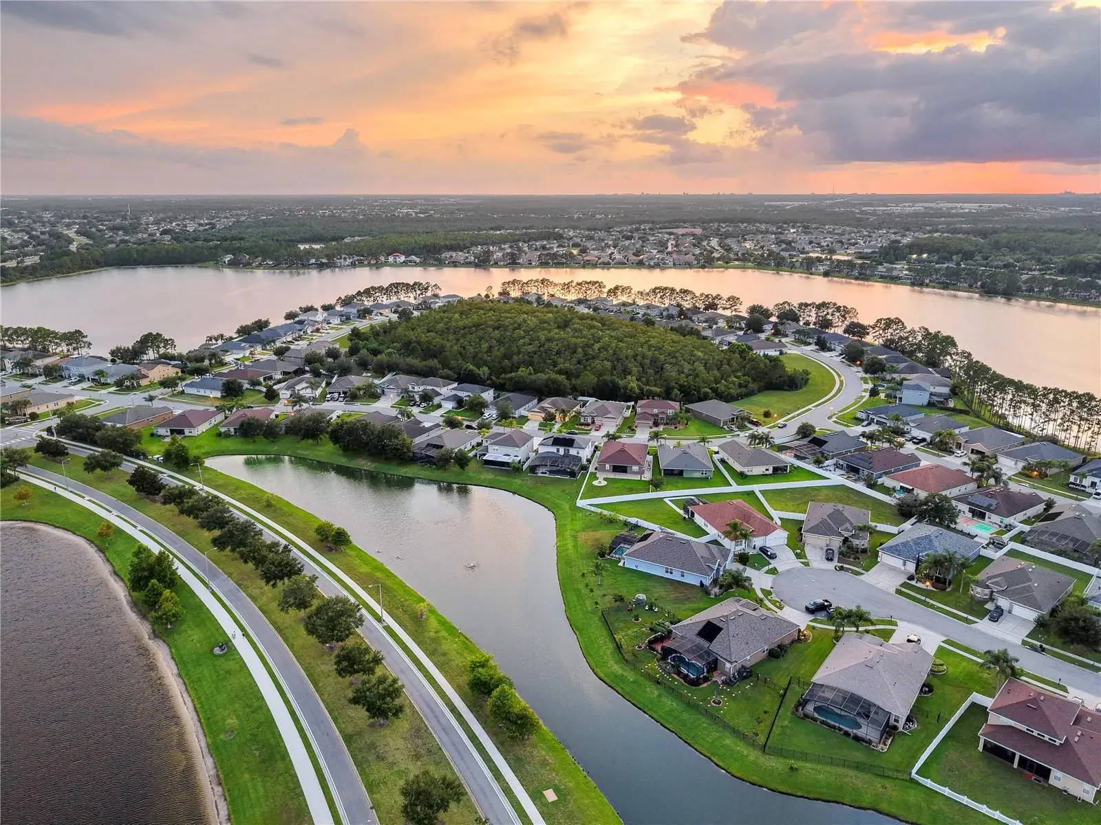 2336 Crosston Circle, FL