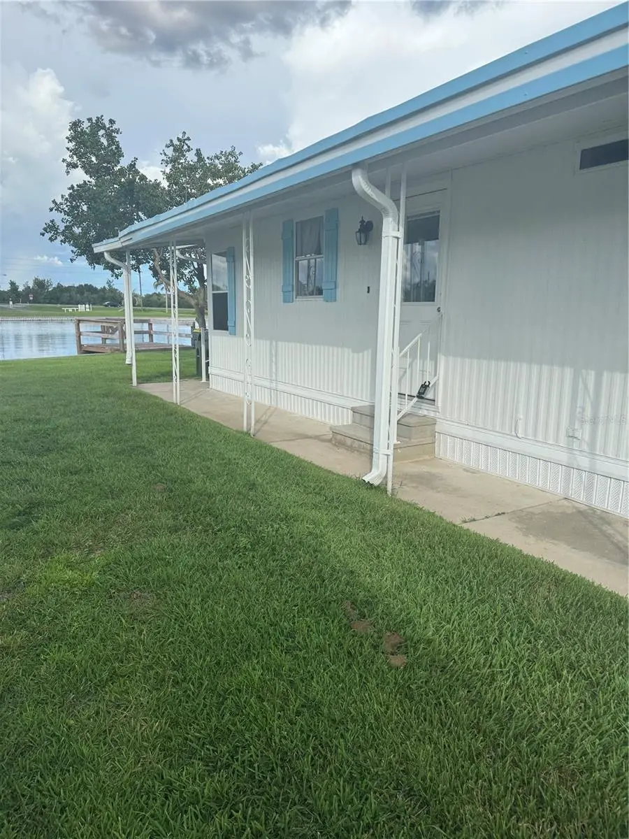 1401 Highway 50, FL