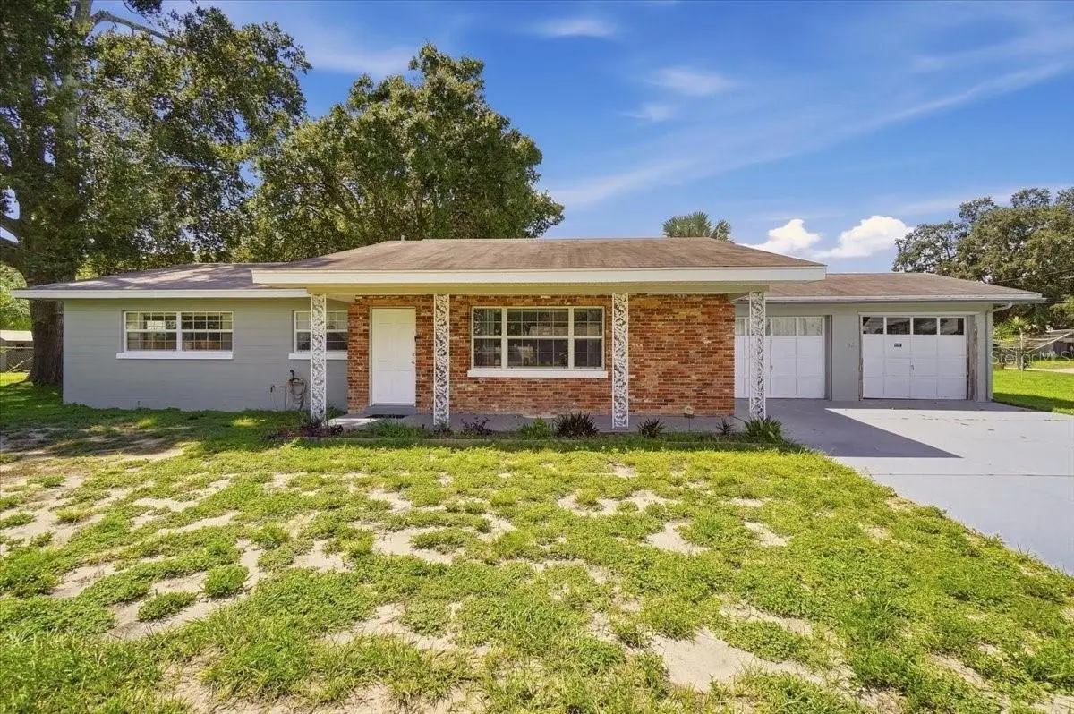 1945 8th Street, FL