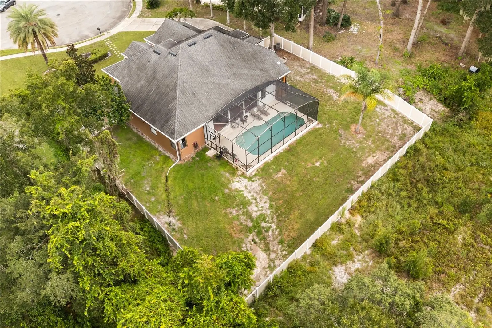 6839 Hidden Glade Place, FL