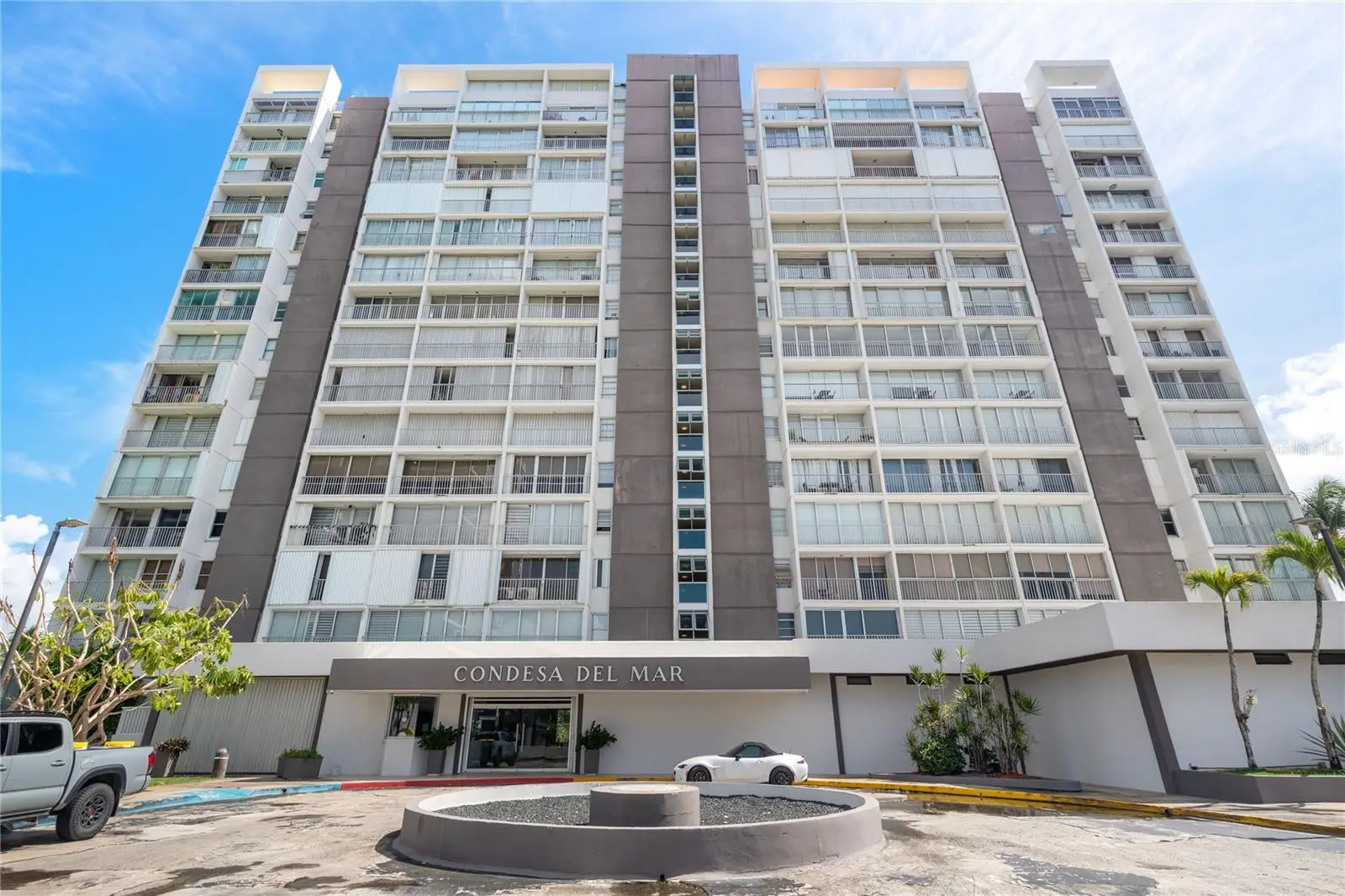 Pr187 Ave. Isla Verde, PR