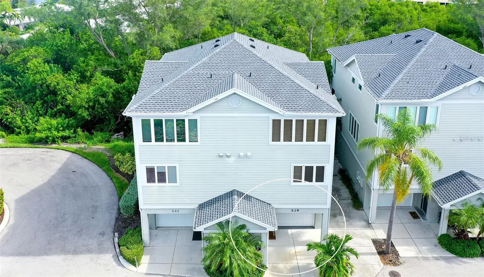 539 Forest Way, FL