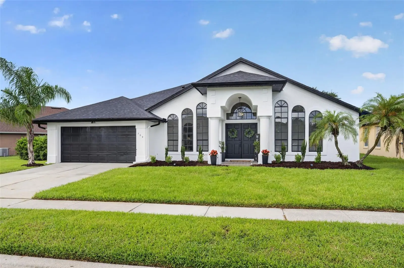 709 Hallowell Circle, FL