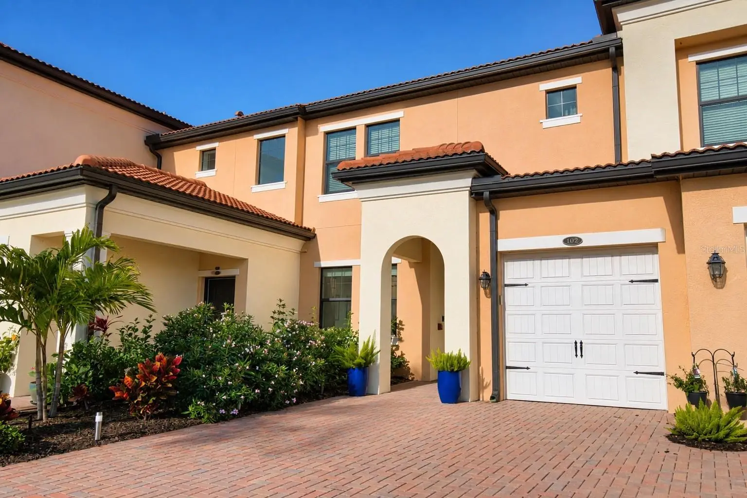 10042 Crooked Creek Drive, FL