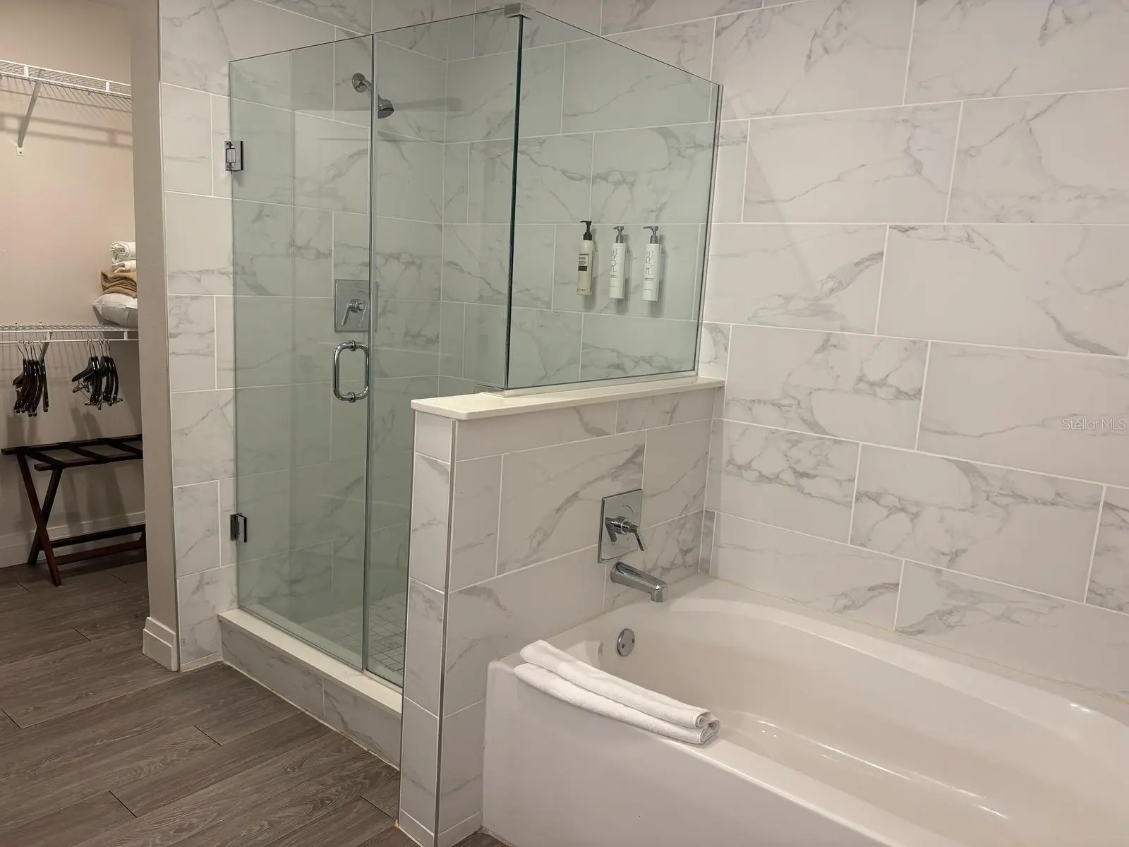 14501 Grove Resort Avenue, FL